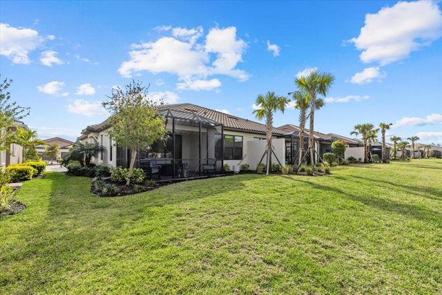 6065 MESA GLN, Bradenton, FL 34203