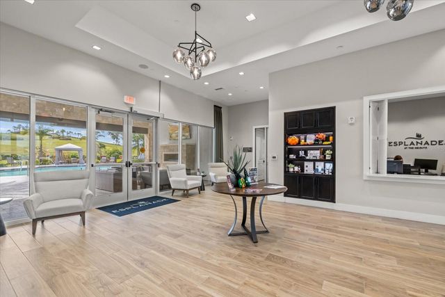 6065 MESA GLN, Bradenton, FL 34203