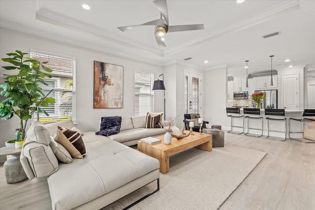 6065 MESA GLN, Bradenton, FL 34203