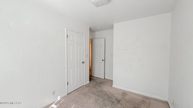 3521 E SYLVANE Street, Tucson, AZ 85713