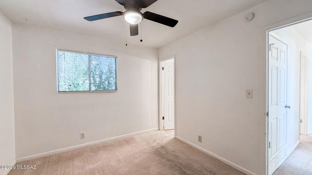 3521 E SYLVANE Street, Tucson, AZ 85713