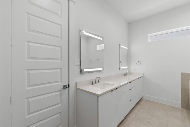 513 Schweikhardt Street, Houston, TX 77020