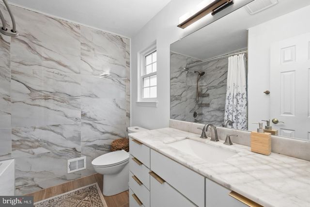 9030 CHESTNUT RIDGE RD, Fairfax Station, VA 22039