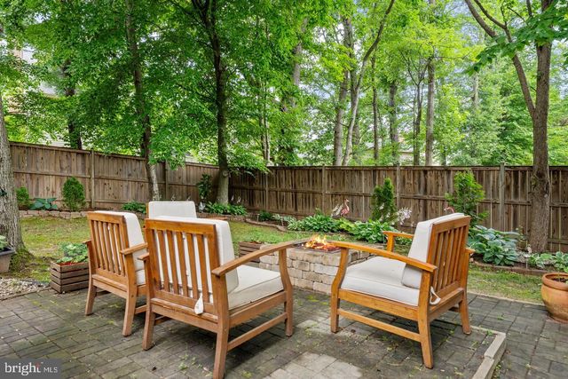9030 CHESTNUT RIDGE RD, Fairfax Station, VA 22039