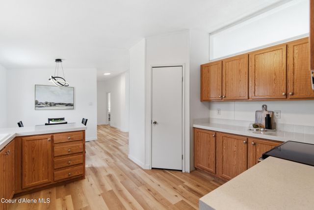 2037 W Yorkshire AVE, Coeur D'alene, ID 83815
