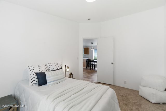 2037 W Yorkshire AVE, Coeur D'alene, ID 83815