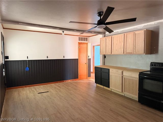 1520 Dechard Street, Van Buren, AR 72956