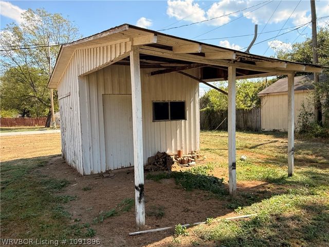 1520 Dechard Street, Van Buren, AR 72956