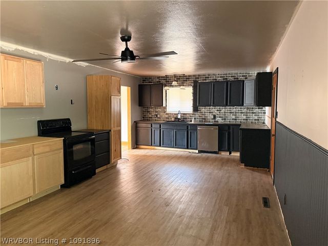 1520 Dechard Street, Van Buren, AR 72956