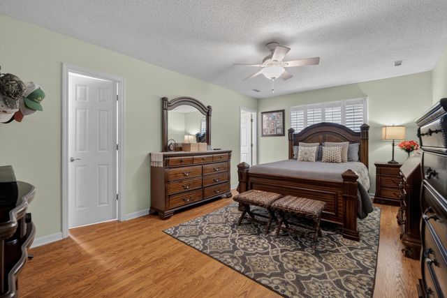 256 Ridge Lake Drive, Manning, SC 29102