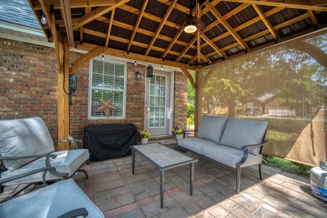 256 Ridge Lake Drive, Manning, SC 29102