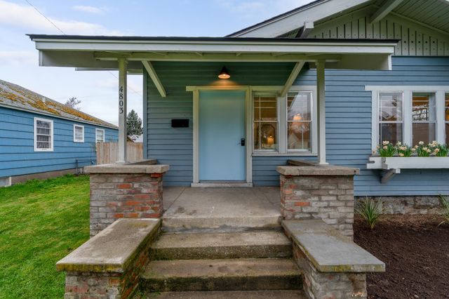 4803 N Adams St, Spokane, WA 99203