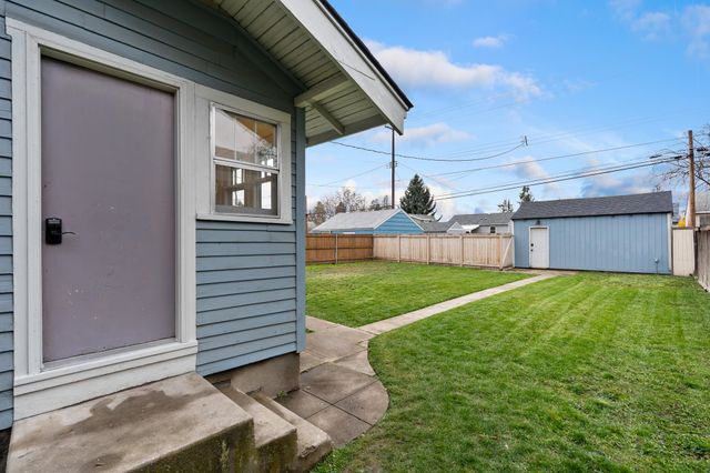 4803 N Adams St, Spokane, WA 99203