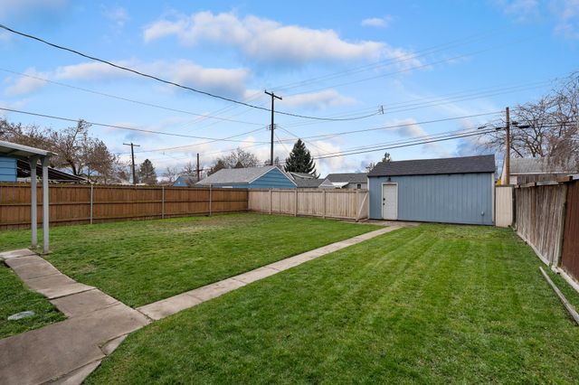 4803 N Adams St, Spokane, WA 99203