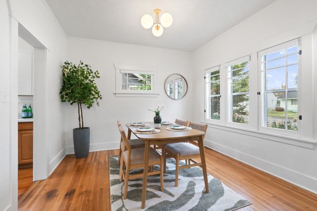 4803 N Adams St, Spokane, WA 99203