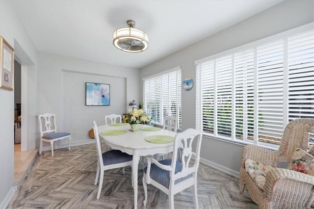 516 WEKIVA RIVER COURT 118, Englewood, FL 34223