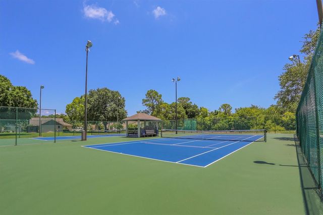 516 WEKIVA RIVER COURT 118, Englewood, FL 34223