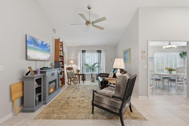 516 WEKIVA RIVER COURT 118, Englewood, FL 34223