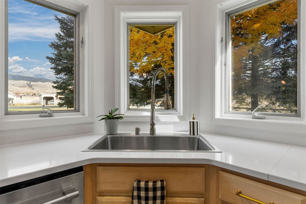 10745 Us Highway 93 N, Missoula, MT 59808 photo 27