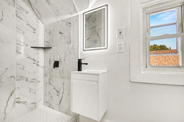 2413 Herman Street, Covington, KY 41014