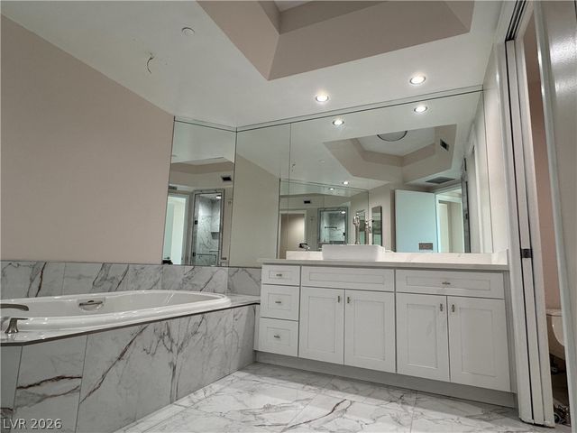 2777 Paradise Road 3605, Las Vegas, NV 89109