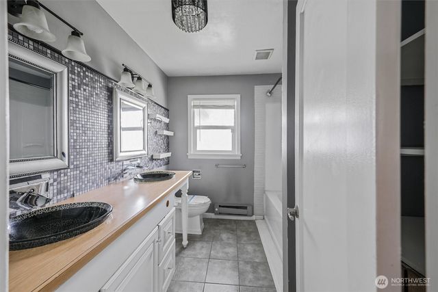 7209 S Bell Street, Tacoma, WA 98408