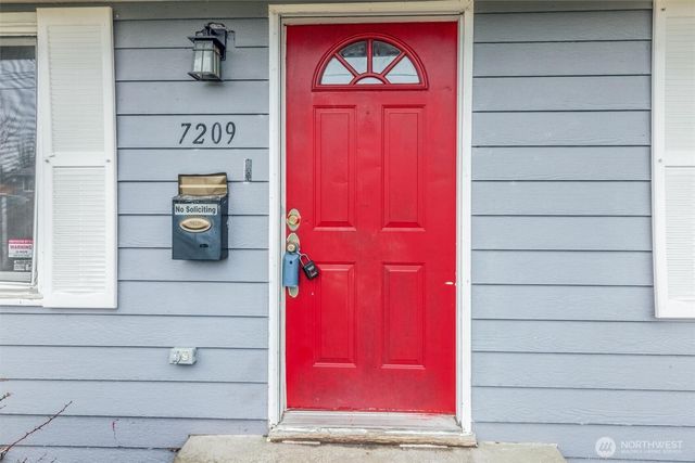 7209 S Bell Street, Tacoma, WA 98408