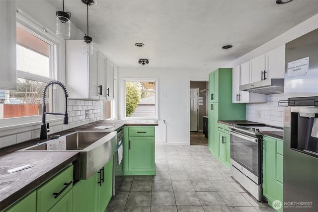 7209 S Bell Street, Tacoma, WA 98408