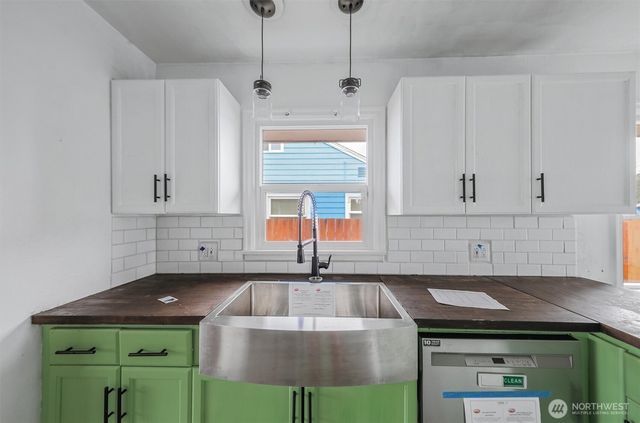 7209 S Bell Street, Tacoma, WA 98408