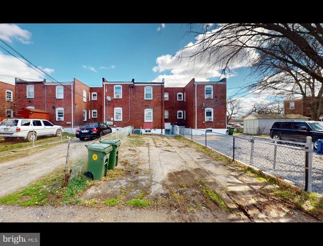 944 1ST, Brooklyn, MD 21225