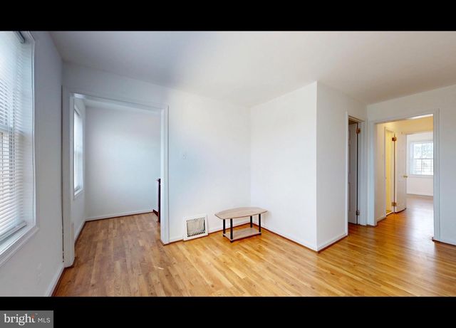 944 1ST, Brooklyn, MD 21225