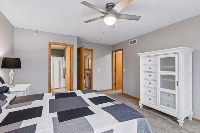 223 Stallion Lane, Lino Lakes, MN 55014