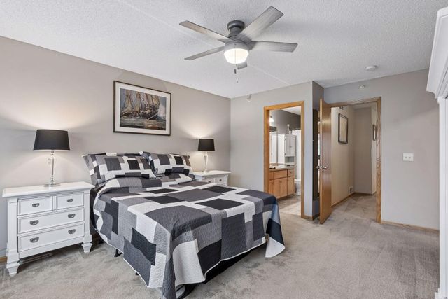 223 Stallion Lane, Lino Lakes, MN 55014