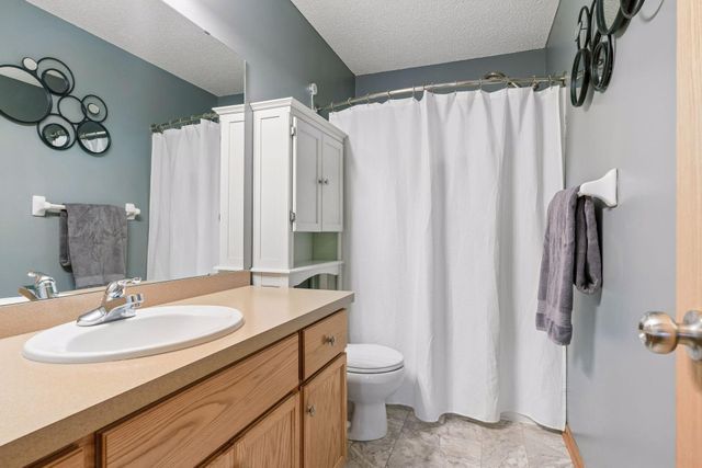 223 Stallion Lane, Lino Lakes, MN 55014