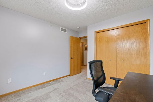 223 Stallion Lane, Lino Lakes, MN 55014
