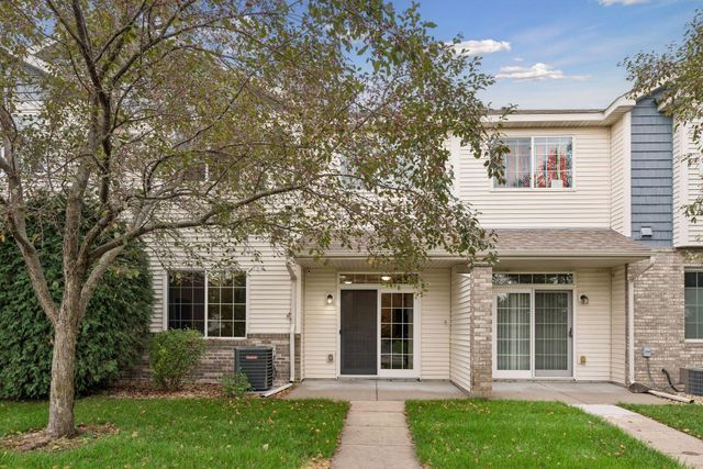 223 Stallion Lane, Lino Lakes, MN 55014