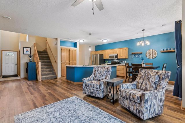 223 Stallion Lane, Lino Lakes, MN 55014