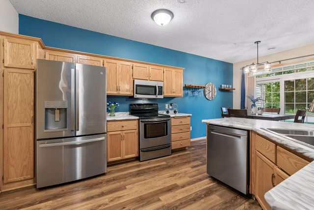 223 Stallion Lane, Lino Lakes, MN 55014
