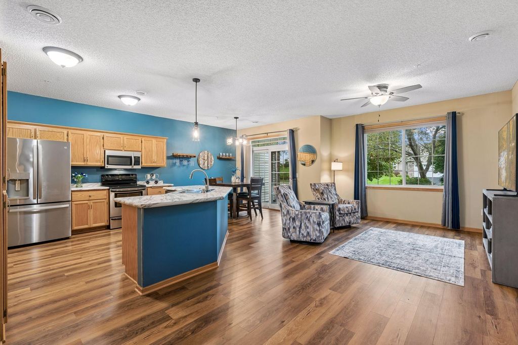 223 Stallion Lane, Lino Lakes, MN 55014