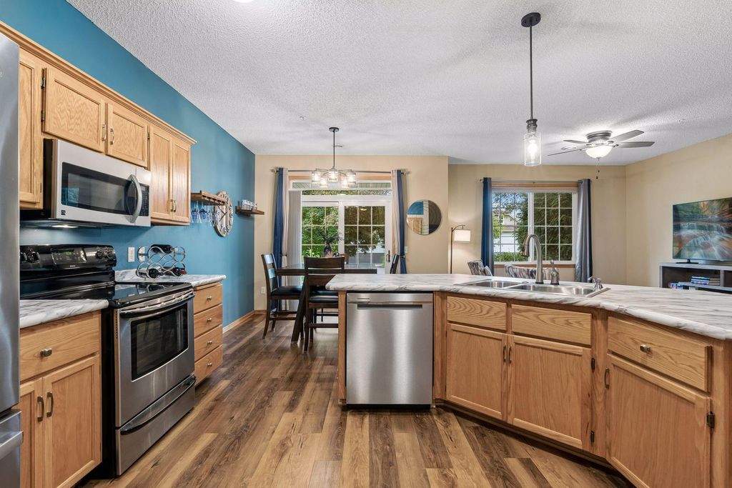 223 Stallion Lane, Lino Lakes, MN 55014 — photo 2