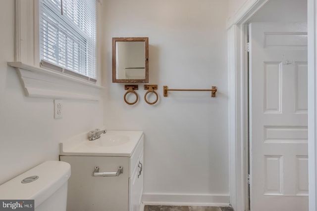 1113 N CALVERT ST, Baltimore, MD 21202