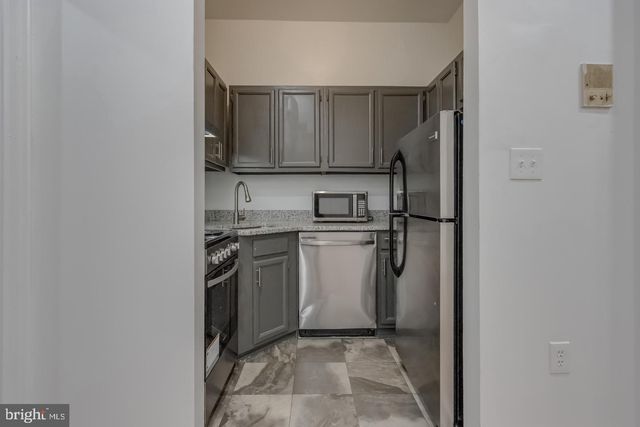 1113 N CALVERT ST, Baltimore, MD 21202