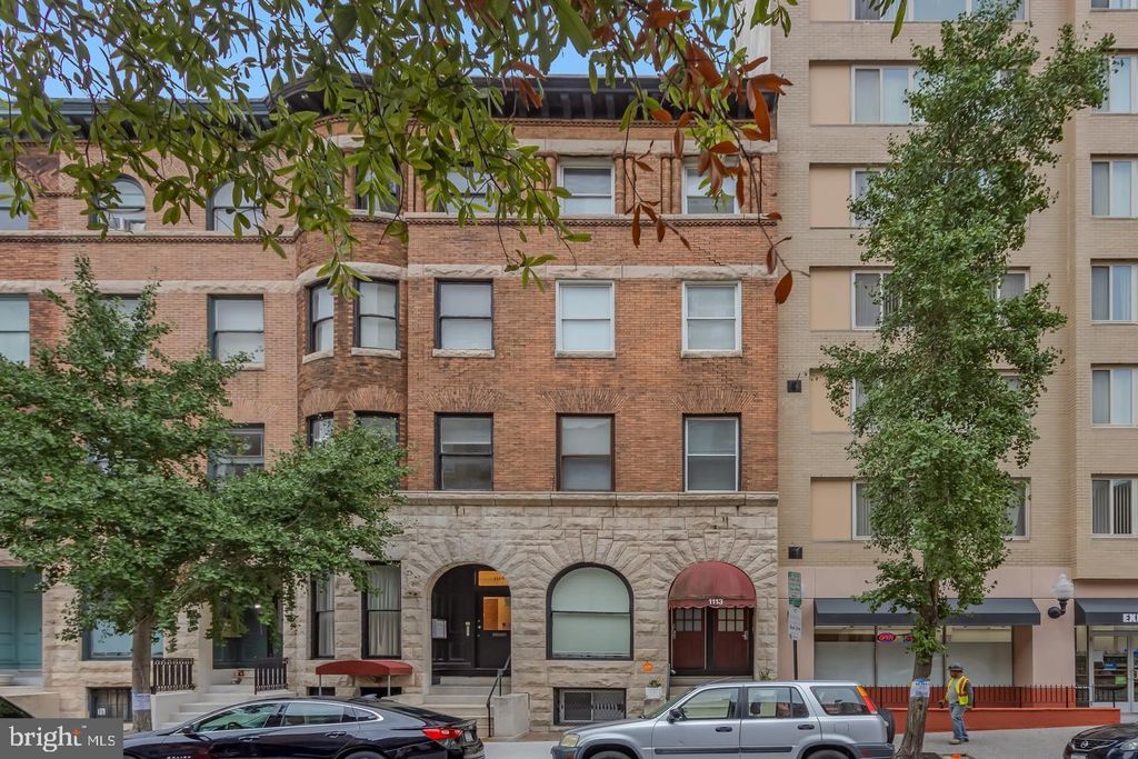 1113 N CALVERT ST, Baltimore, MD 21202