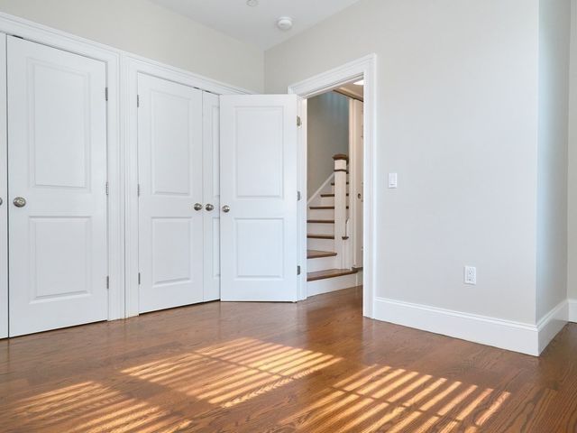 181 Putnam Ave 181, Cambridge, MA 02139
