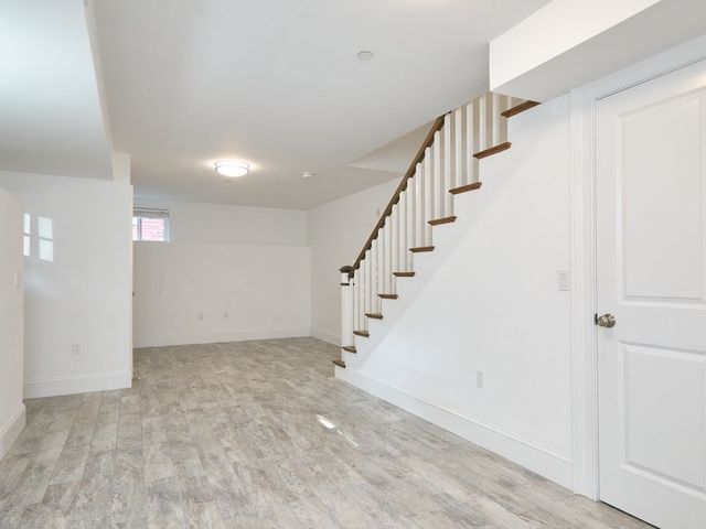 181 Putnam Ave 181, Cambridge, MA 02139