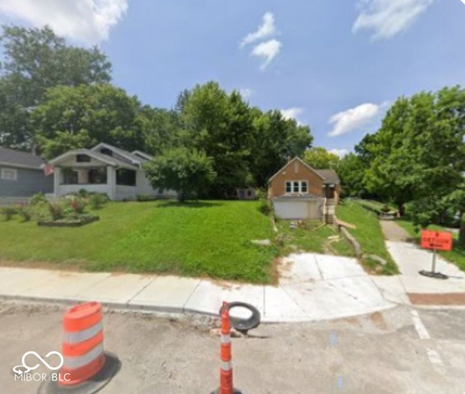 1324 N Tacoma Avenue, Indianapolis, IN 46201