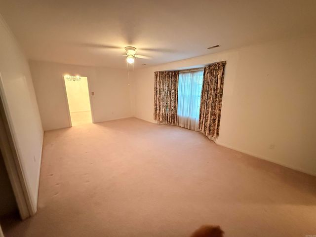 16 Fairview Drive, Mcgehee, AR 71654