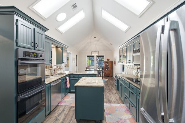 306 Country Manor Drive, Keller, TX 76248