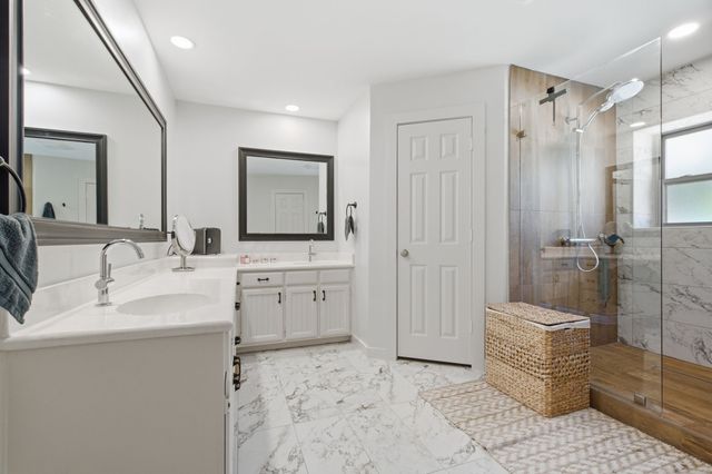 306 Country Manor Drive, Keller, TX 76248