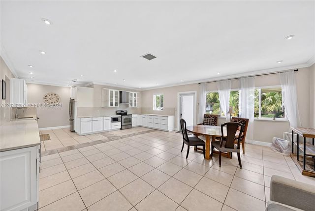 8250 SW 118th Terrace, Miami, FL 33156